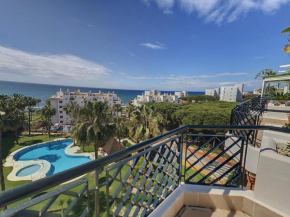 Frontline Beach Penthouse in Mi Capricho